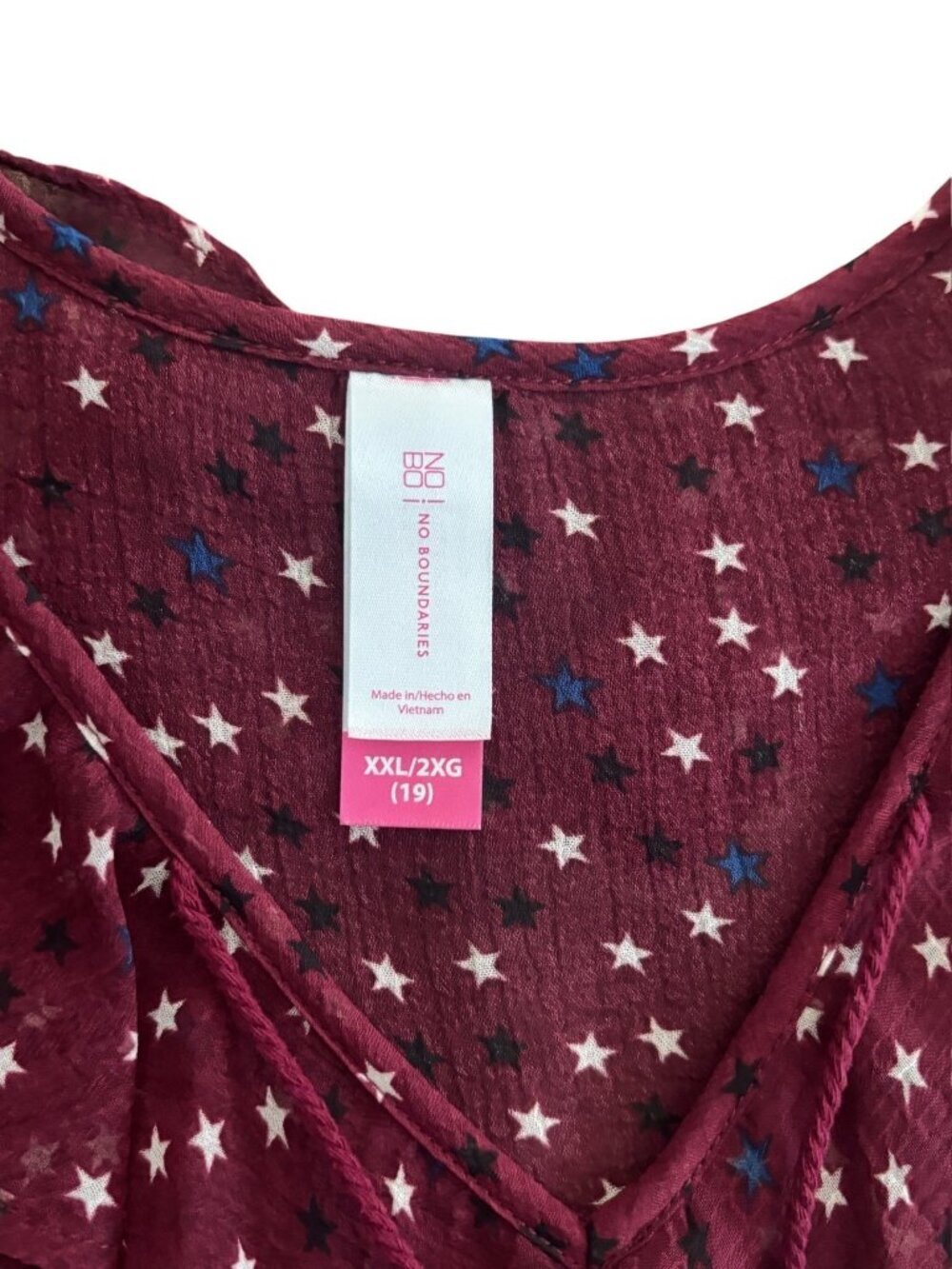 No Boundaries Women’s Burgundy Multicolored Star Pattern Sheer Top - Picture 4 of 6